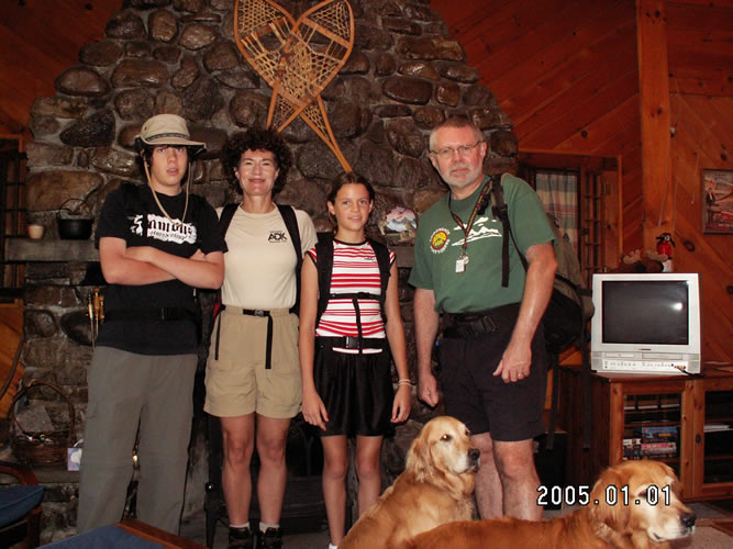 cascade_hikers_good2go